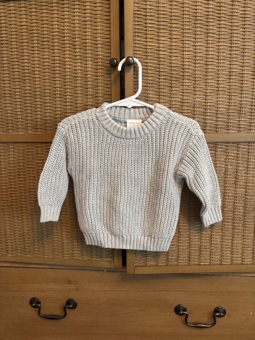 KIDS CHUNKY CREW SWEATER - NWT - IN PACKAGE WRAP